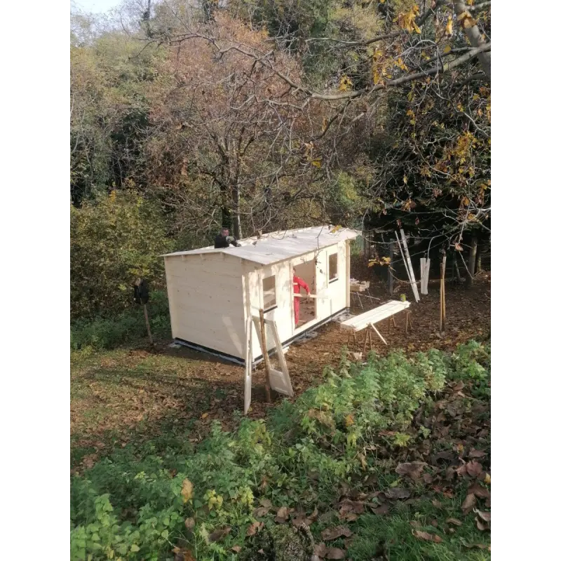 Gartenhaus Holz AZZURRA 5x3, 44mm, Frontansicht linke Seite – realisierte Ausführung