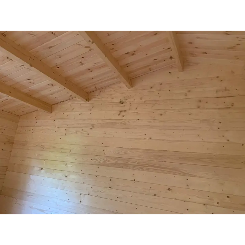 Doppelgarage aus Holz 6x6, 44mm, Innenwände – realisierte Ausführung